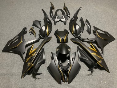 Wholesale 2019-2022 BMW S1000RR Motorcycle Fairings - Black Gold Carbon Fiber