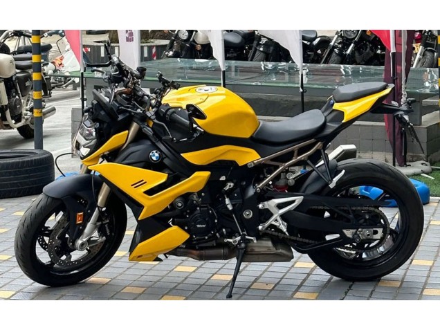 2021-2025 BMW S1000R Motorcycle Fairings - Yellow