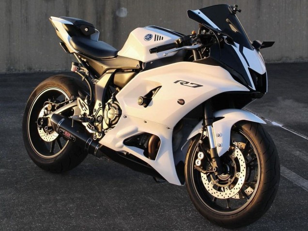 2021-2024 Yamaha YZF R7 Motorcycle Fairings - Glossy White