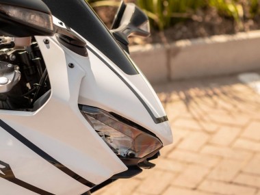 Wholesale 2017-2023 Honda CBR1000RR Motorcycle Fairings - White with Black Stripe Fireblade