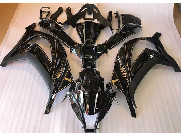Black and Gold 16-19 ZX10R Fairings