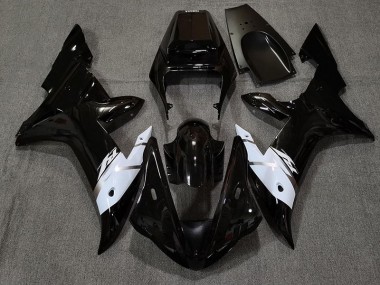 Gloss Black White and Silver 02-03 R1 Fairings