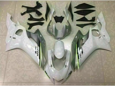 Gloss White and Silver 17-21 R6 Fairings