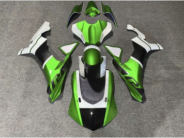 Green & Carbon Fiber Accents 15-19 R1 Fairings