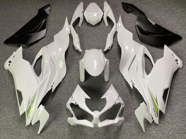 Pearl White 19-23 ZX6R Fairings Pearl White 19-23 ZX6R Fairings
